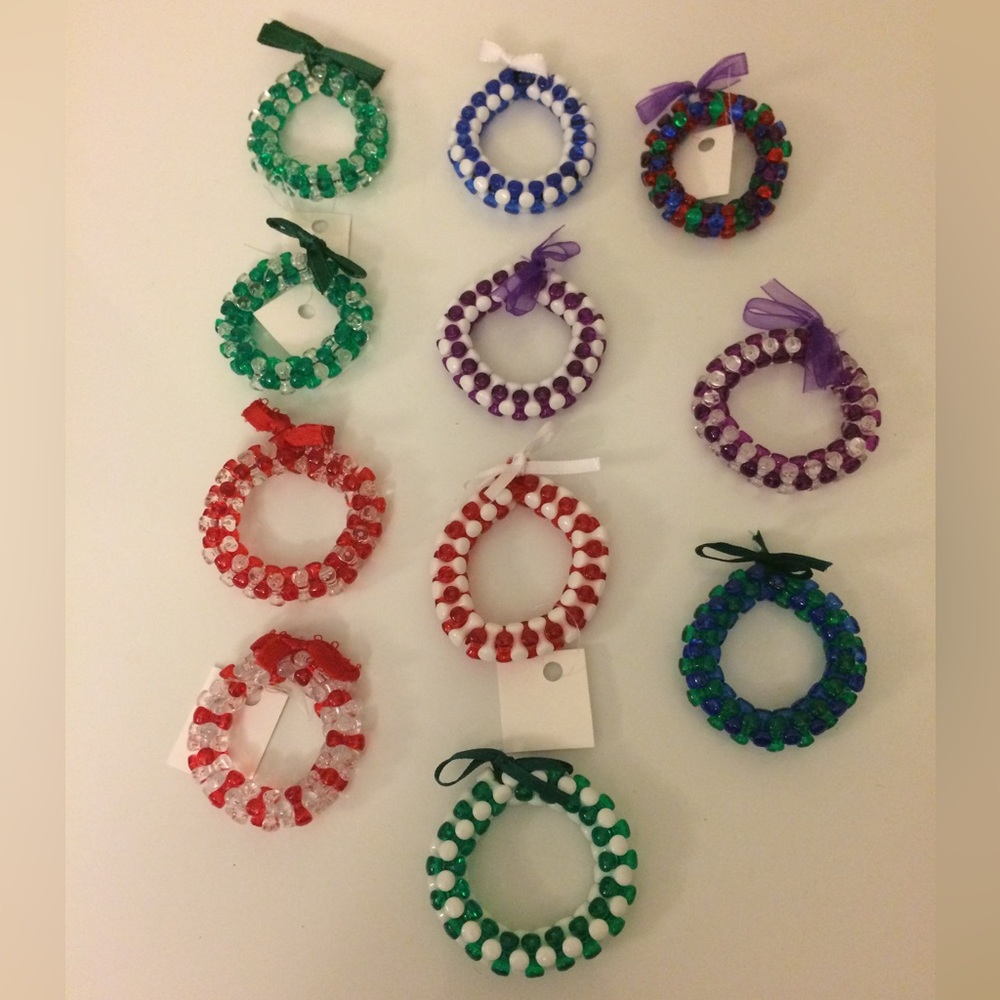 $2 Add-On New Beaded Christmas Wreath Tree Decorations Package Topper Gift